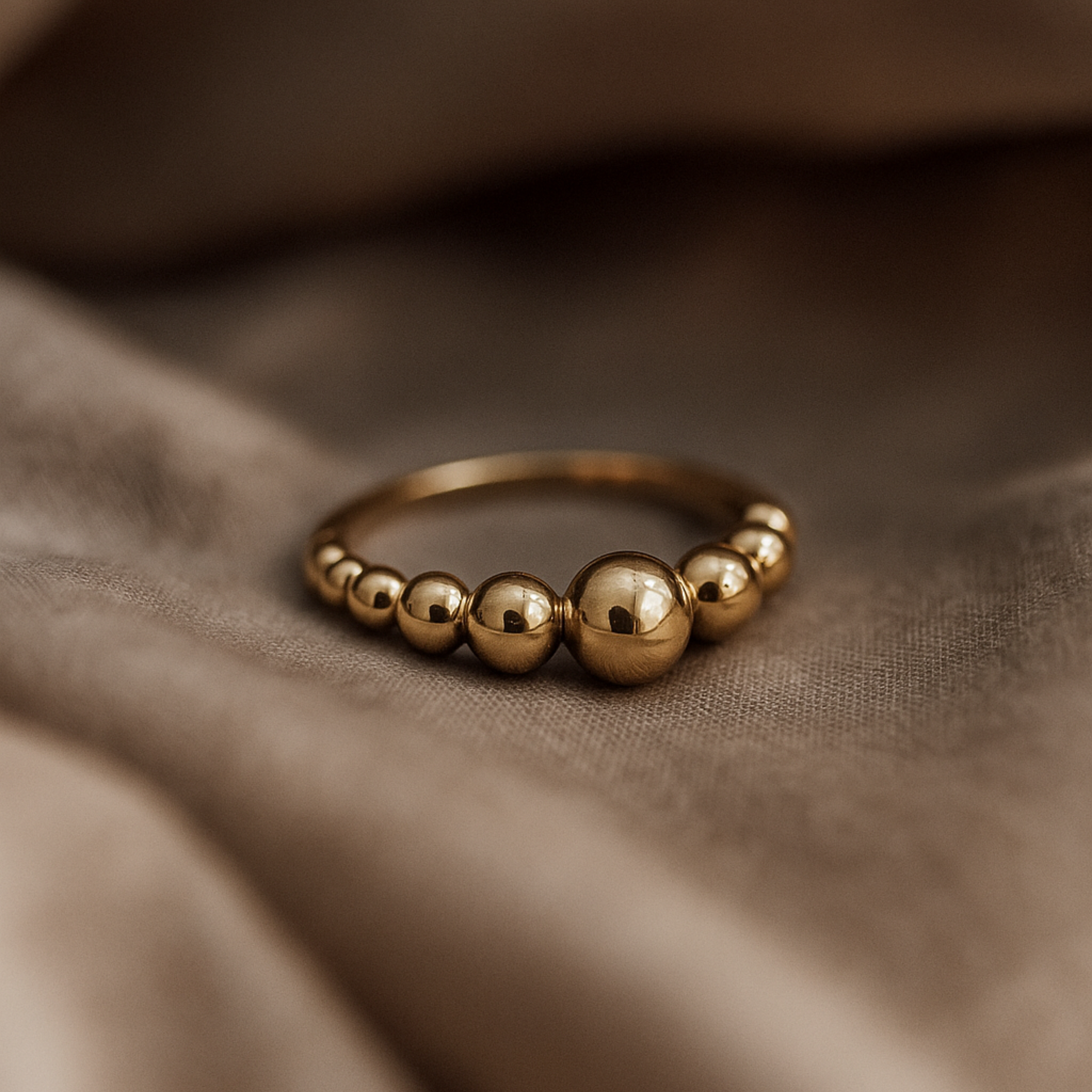 Anillo Bolitas