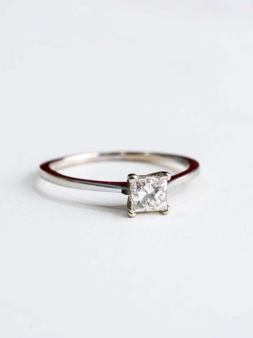 Anillo Solitario Princesa